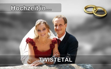  Heiraten in  Twistetal